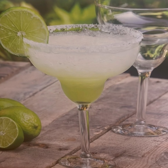 New ⛱️Set of 6 Margarita Glasses - Picture 2 of 12